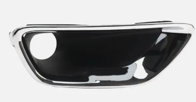 2016 - 2021 Jeep Grand Cherokee FRONT FOG LIGHT BEZEL (DRIVER SIDE)