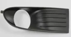 2009 - 2013 Dodge Journey PASSENGER SIDE FRONT FOG LIGHT BEZEL