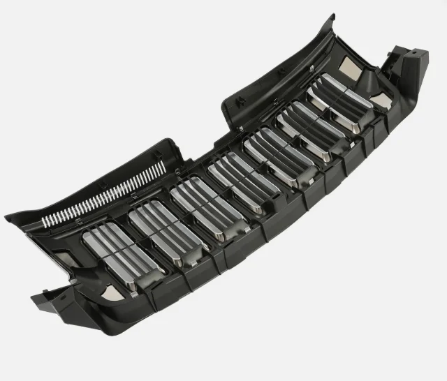 2011 - 2013 Jeep Grand Cherokee FRONT GRILLE (Chrome Trim)